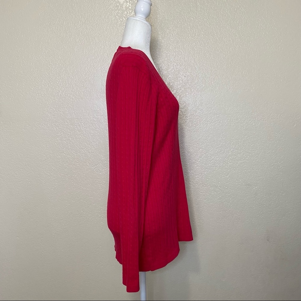 Tommy Hilfiger Red Cable Knit V-Neck Sweater in Dragonfruit color Size XL NWT - Picture 9 of 12